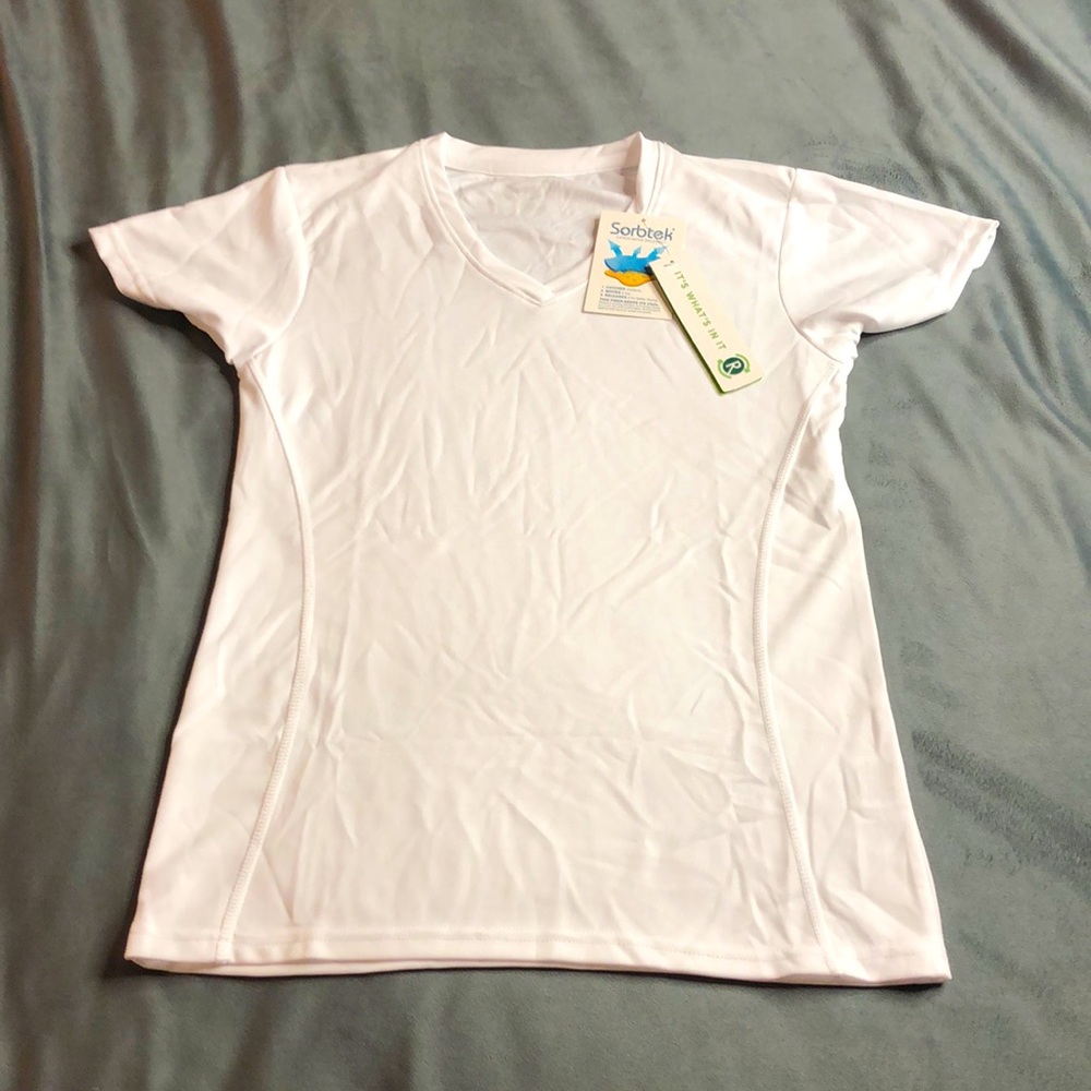 NWT Vapor athletic Top Small
